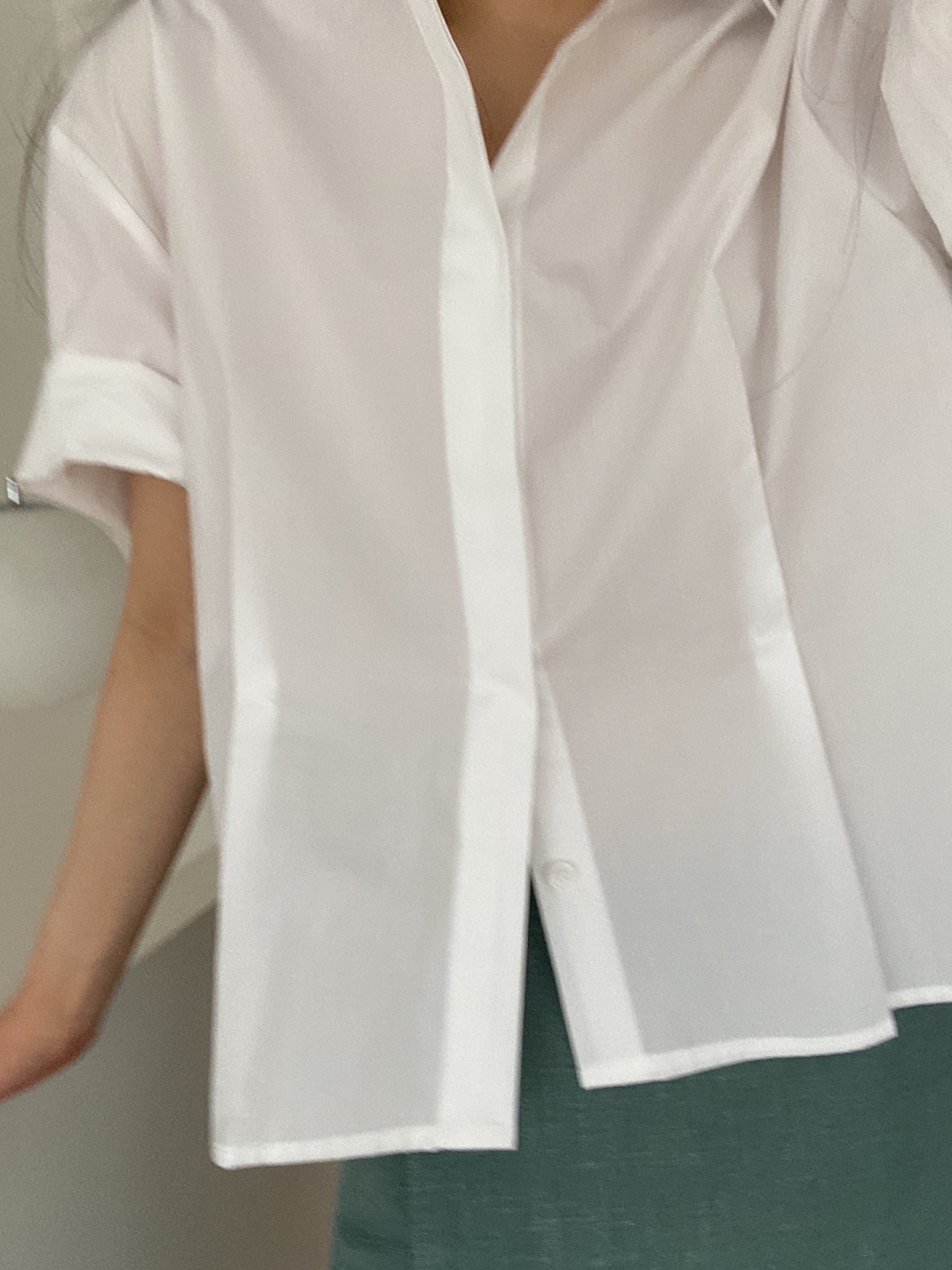 bell sleeve shirts-white