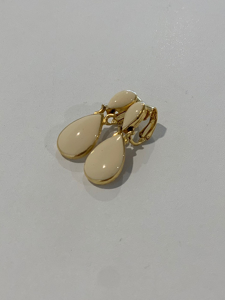 trifari earrings 03