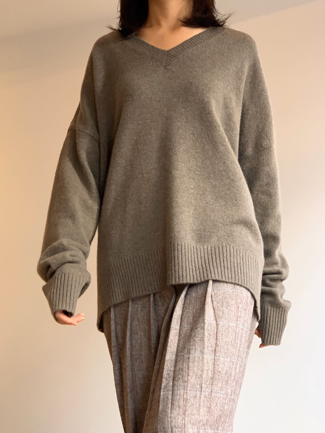 cashmere v knit -brown