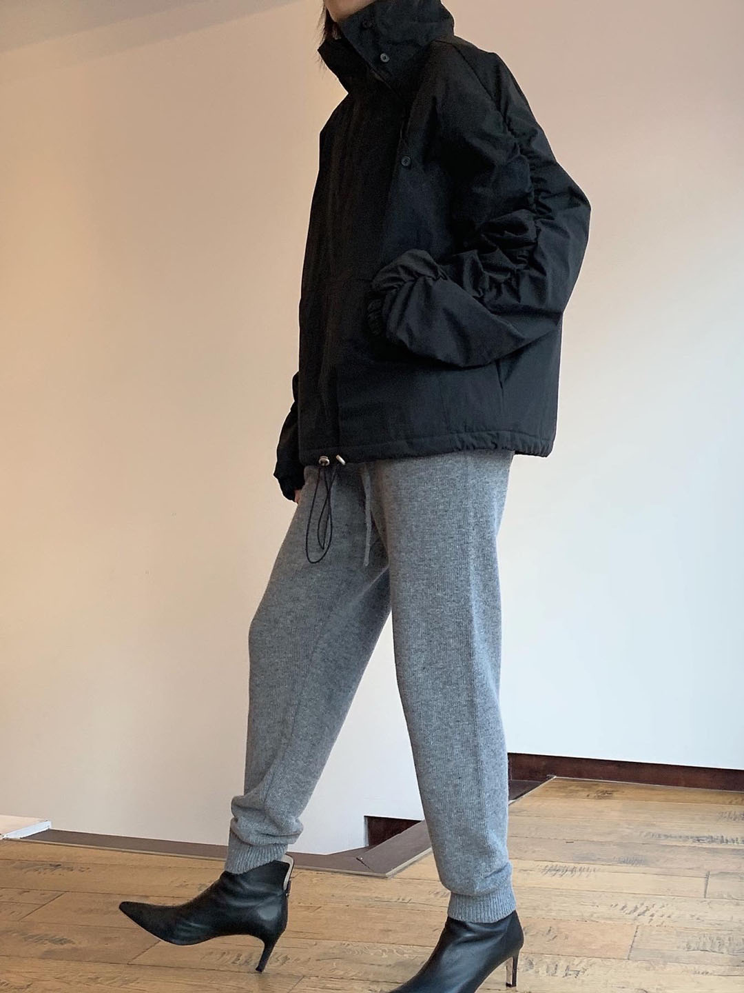 quilting anorak -charcoal